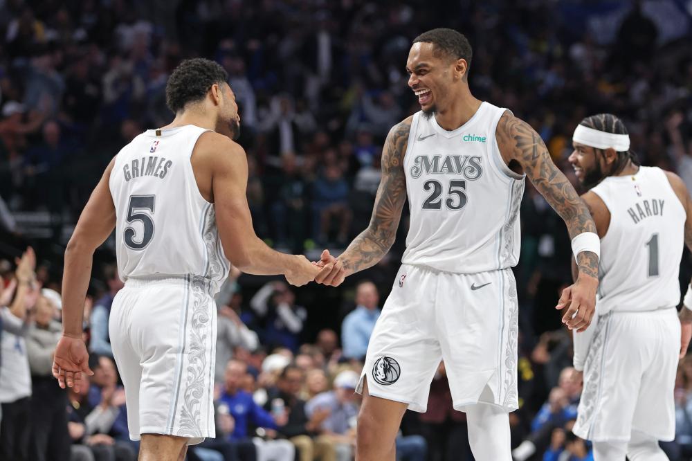 他常常以假 他常常以假