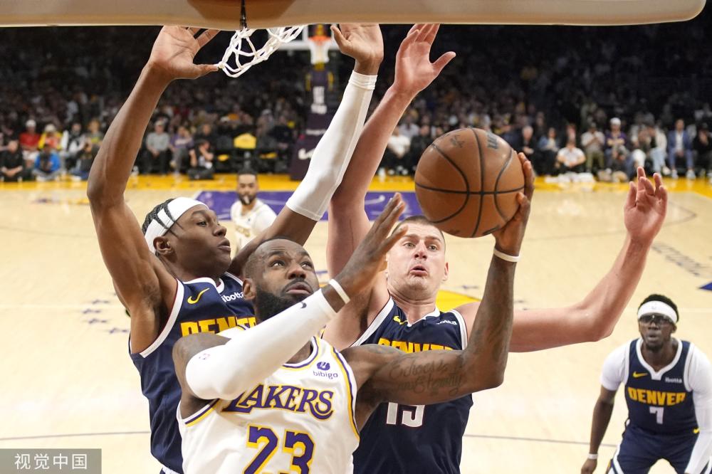 集防守时 集防守时