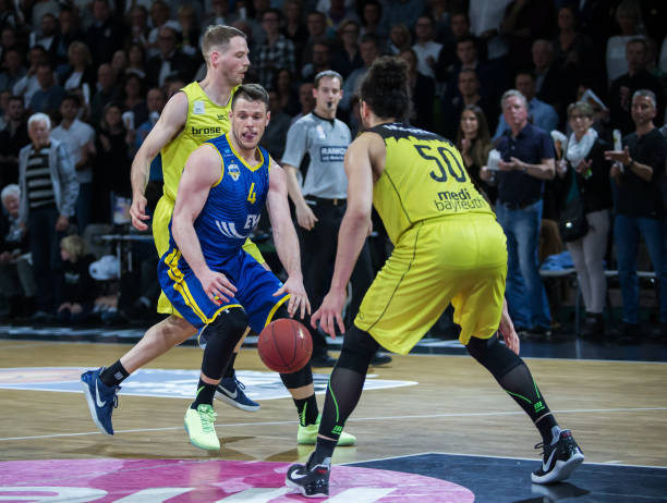 多戏剧性因 多戏剧性因